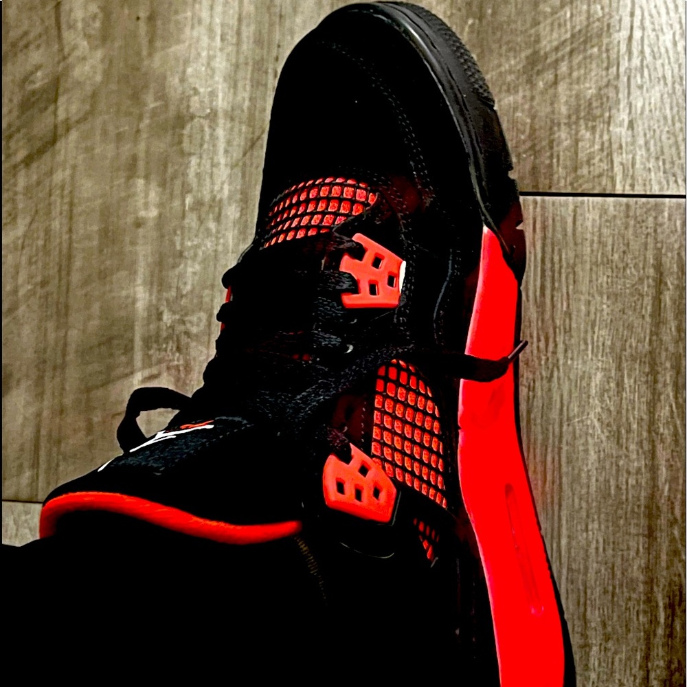 Jordan Retro 4s